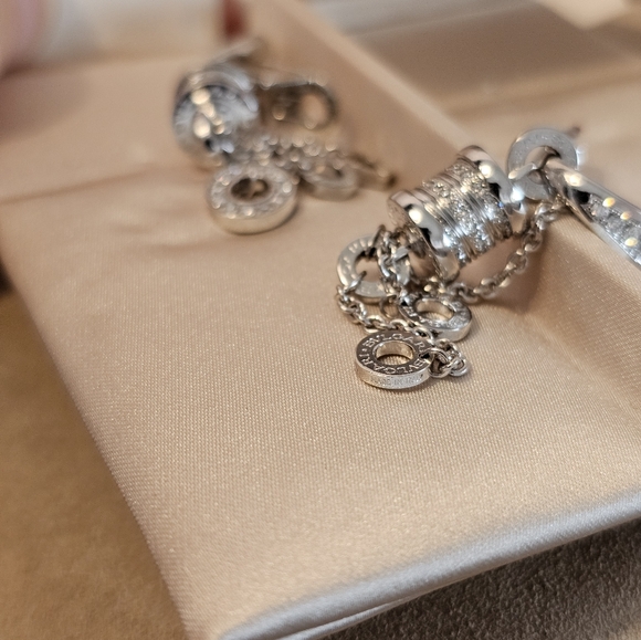 Bvlgari B.Zero White Gold 18k DIAMONDS 750 Drop Dangle Earrings 2.8 Inch Length - Picture 14 of 17